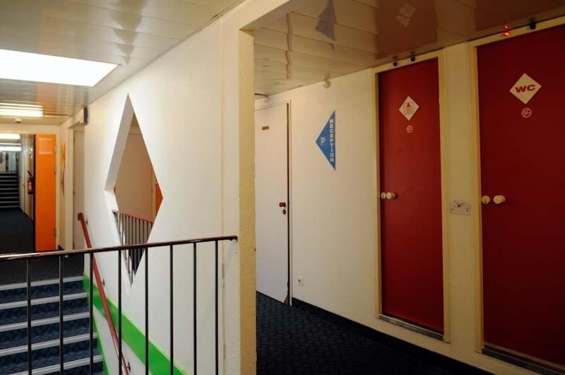 Lemon Hotel Avignon Rochefort Bagian luar foto