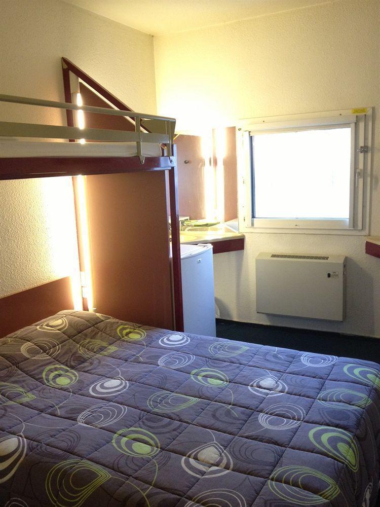 Lemon Hotel Avignon Rochefort Bagian luar foto